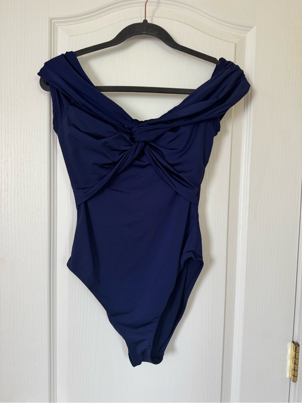 Trina Turk Navy Blue Off-the-Shoulder One-Piece Swimsuit Size 10 Ruched Twist
